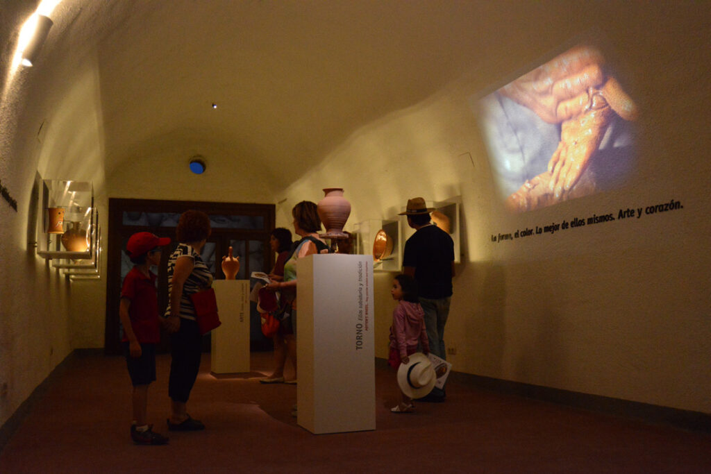 Galería artesanía - Tropolis 2
